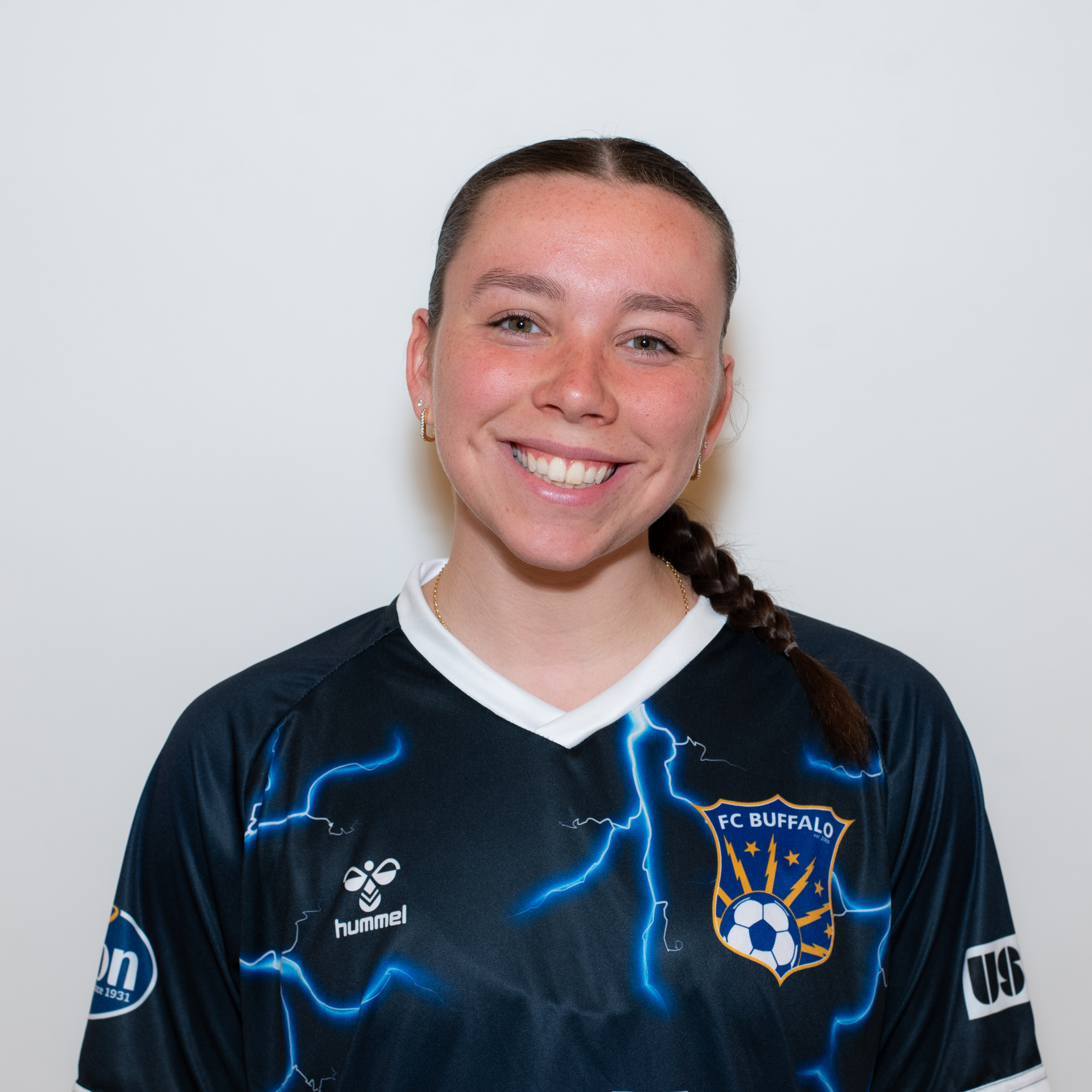 Izzy Schmidt