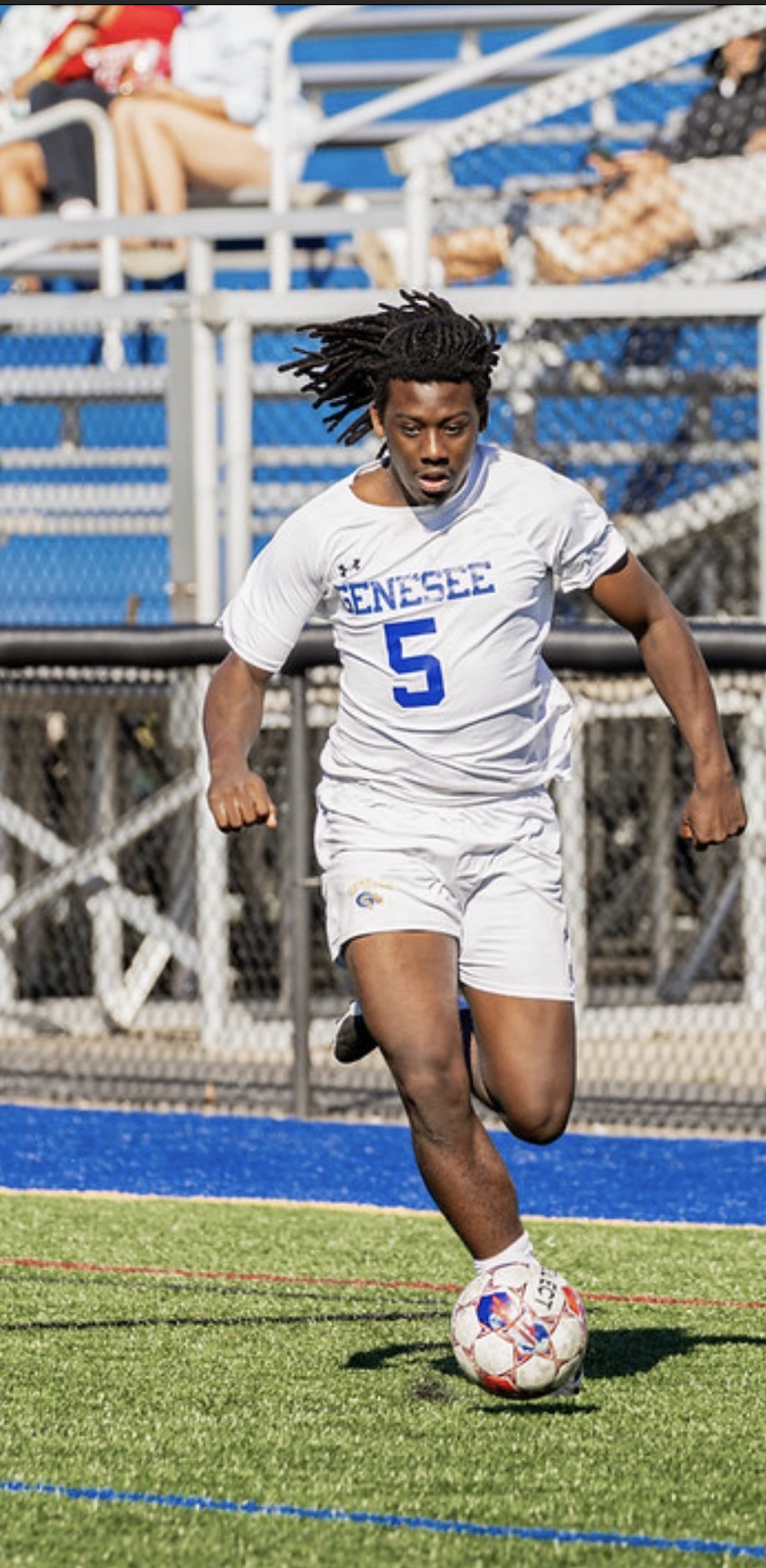 Elijah Douglas soccer